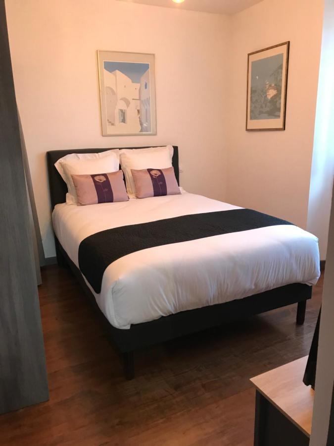 Riscle Avenue De La Gare Bed & Breakfast エクステリア 写真