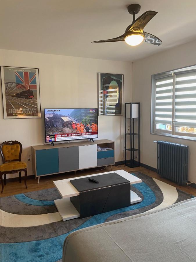 Riscle Avenue De La Gare Bed & Breakfast エクステリア 写真